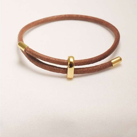 Elegant Gold and Tan Leather Bracelet - Picture 1 of 6